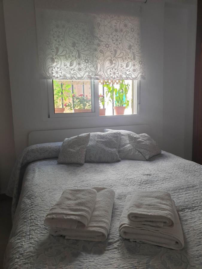 Apto. Planta Baja Y Cochera Barrio San Basilio Cordoba Ngoại thất bức ảnh